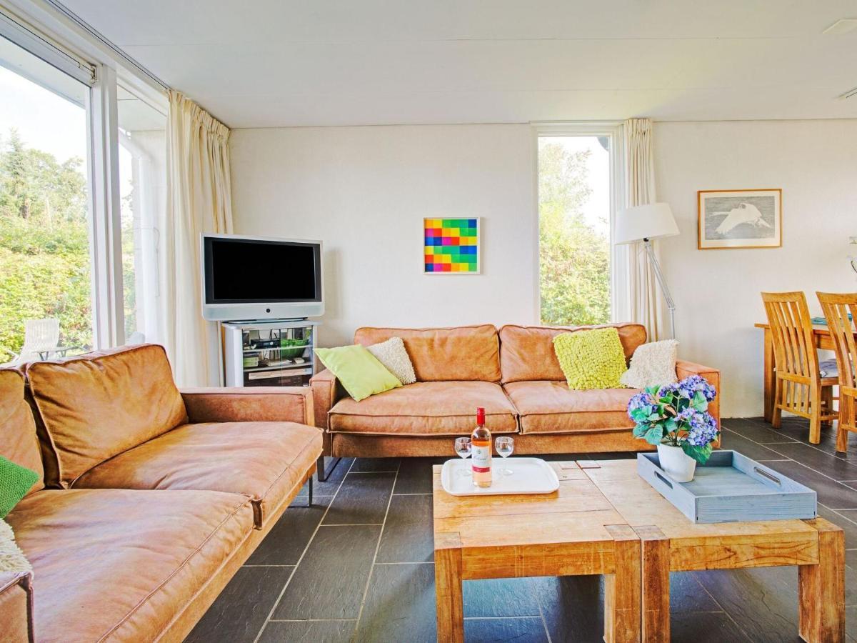 Waterfront Holiday Home With Jetty Boornzwaag over de Wielen Bagian luar foto