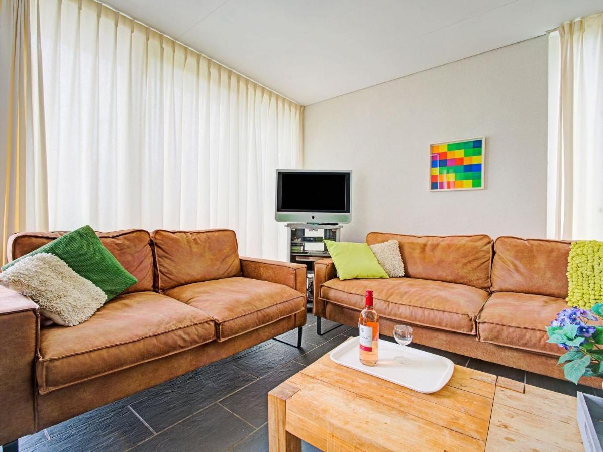 Waterfront Holiday Home With Jetty Boornzwaag over de Wielen Bagian luar foto